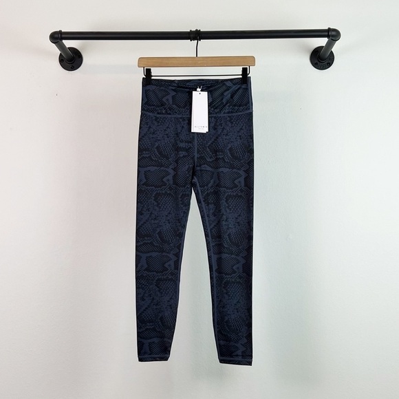 NWT All Fenix Navy 7/8 Snakeskin High Waisted Leggings - Picture 3 of 6